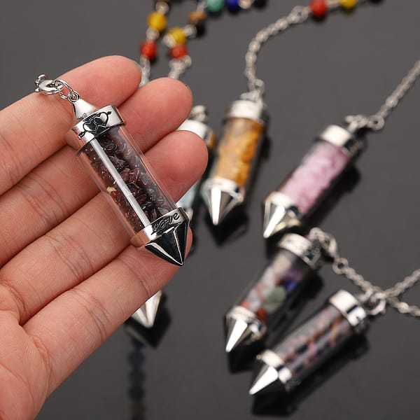 Colorful Pendant Crystal Wishing Bottle Balance More Meditation Spirit Pendulum Natural Crystal Gravel Carat Pendant