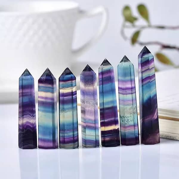 Natural Rainbow Fluorite Six-edge Single-pointed Desktop Decoration Meditation Purple Green Crystal Column Original Stone Entrance Ornaments Wholesale