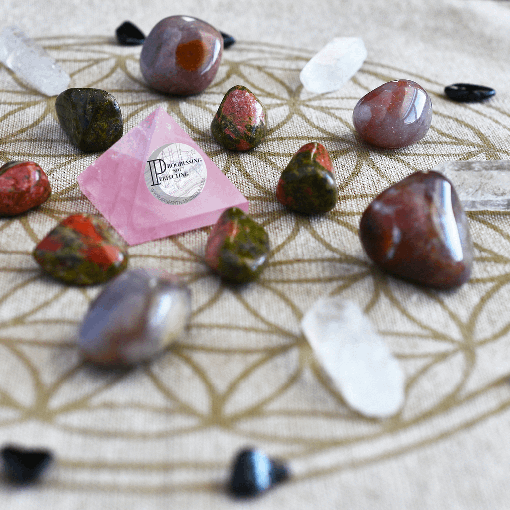 Herbs for Addiction: Natural Solutions for a Healthier Life 40 crystal grid